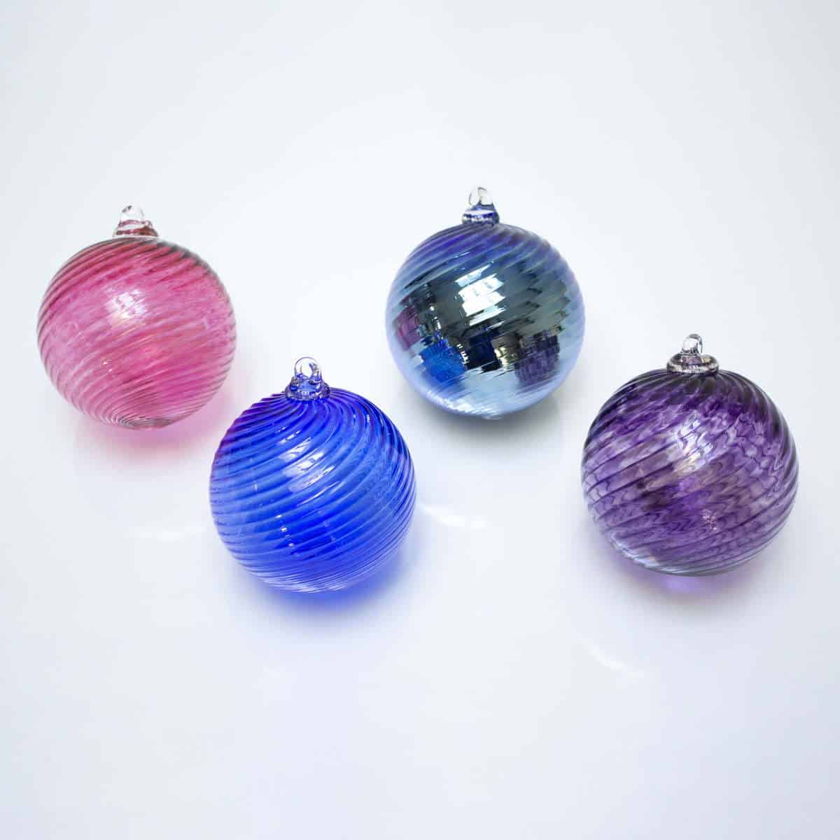 Round Ornaments Round Ornaments